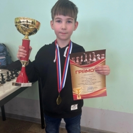 ЮНЫЕ ЧЕМПИОНЫ