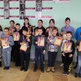ЮНЫЕ ЧЕМПИОНЫ